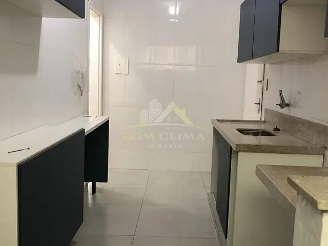 Apartamento 2 quartos e 1 banheiro, à venda, no bairro Cascatinha em Juiz de Fora