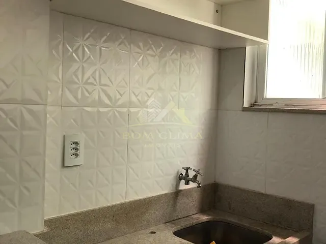 Apartamento 2 quartos e 1 banheiro, à venda, no bairro Cascatinha em Juiz de Fora