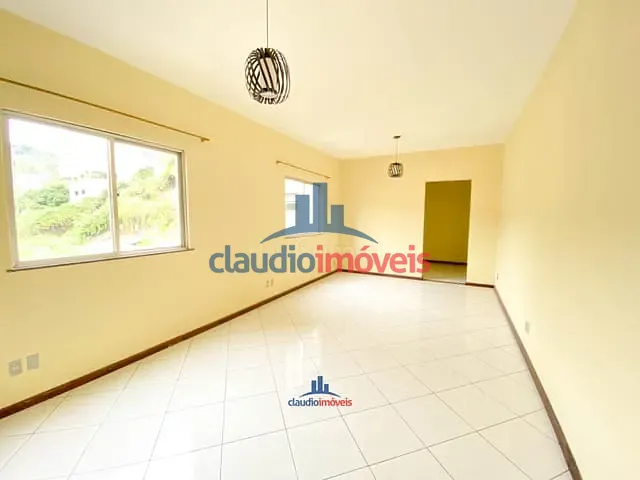 Apartamento 2 quartos e 1 banheiro, para alugar, no bairro Santa Rosa em Barra Mansa