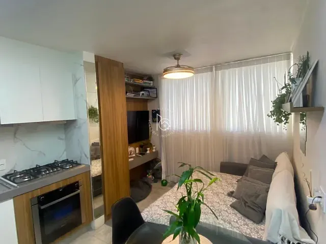 Apartamento com 48m² 2 quartos e 1 banheiro, à venda, no bairro Vila das Bandeiras em Guarulhos