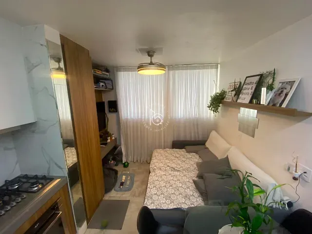 Apartamento com 48m² 2 quartos e 1 banheiro, à venda, no bairro Vila das Bandeiras em Guarulhos