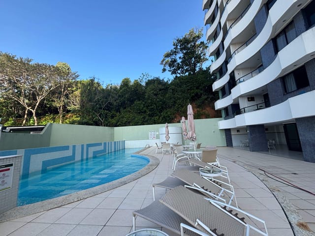 Apartamento 1 quarto e 1 banheiro, para alugar, no bairro Alphaville I em Salvador