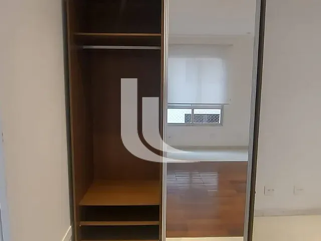 Apartamento 1 quarto e 1 banheiro, à venda, no bairro Aclimação em São Paulo