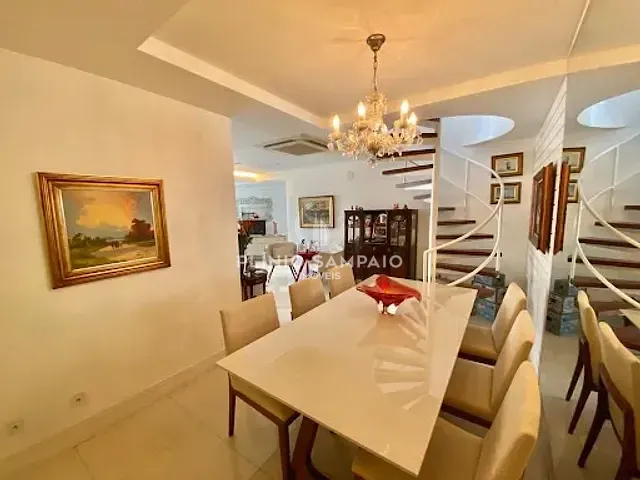 Apartamento com 234m² 4 quartos e 4 banheiros, à venda, no bairro Praia do Canto em Vitória