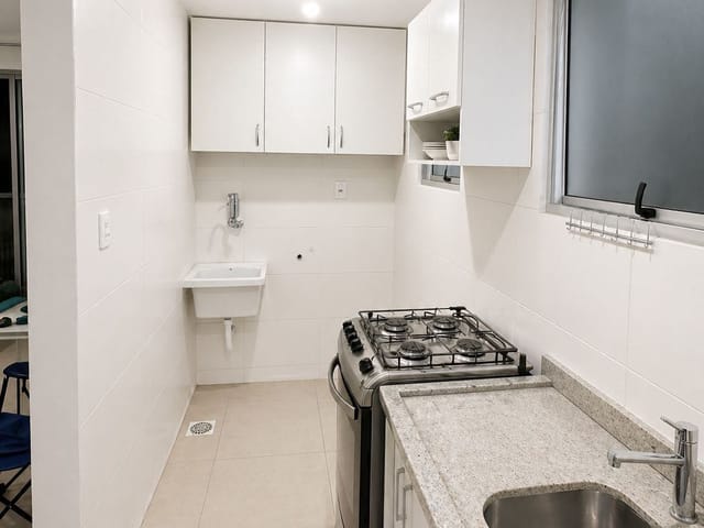 Apartamento 2 quartos e 1 banheiro, à venda, no bairro Centro em Juiz de Fora