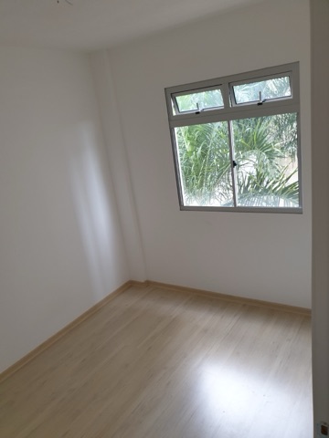 Apartamento com 47m² 2 quartos e 1 banheiro, à venda, no bairro Pousada Del Rey (São Benedito) em Santa Luzia