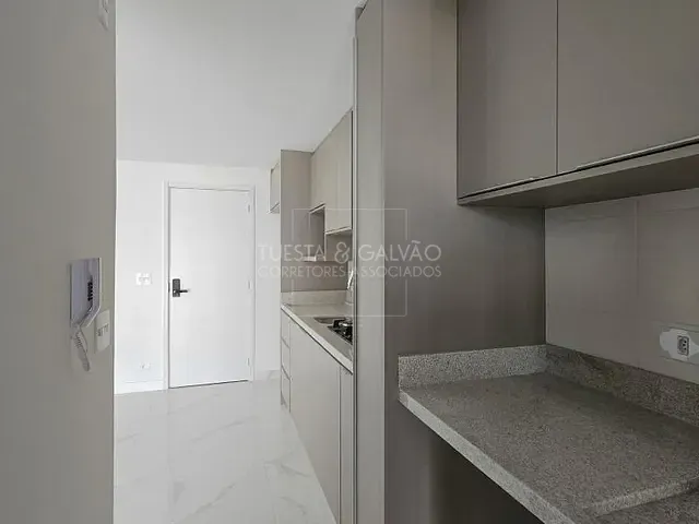 Apartamento com 63m² 2 quartos e 2 banheiros, à venda, no bairro Cristo Rei em Curitiba