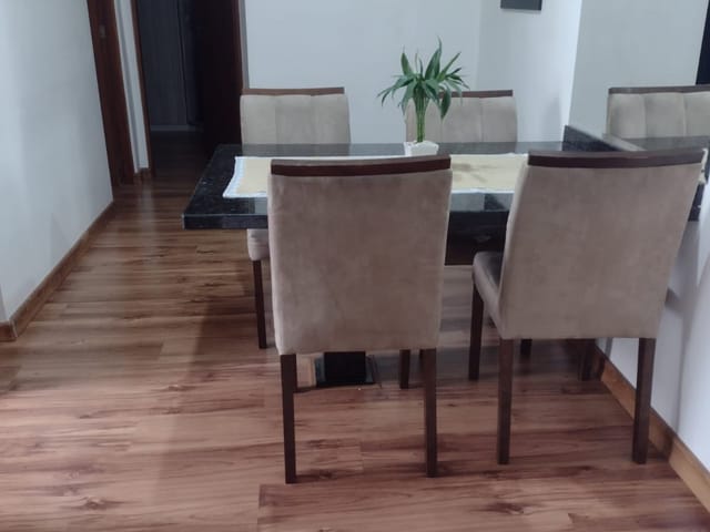 Apartamento 2 quartos e 1 banheiro, à venda, no bairro Espinheiros em Itajaí