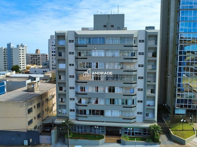 Apartamento com 180m² 3 quartos e 3 banheiros, à venda, no bairro Centro em Apucarana
