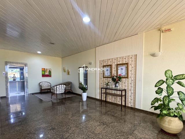 Apartamento com 180m² 3 quartos e 3 banheiros, à venda, no bairro Centro em Apucarana