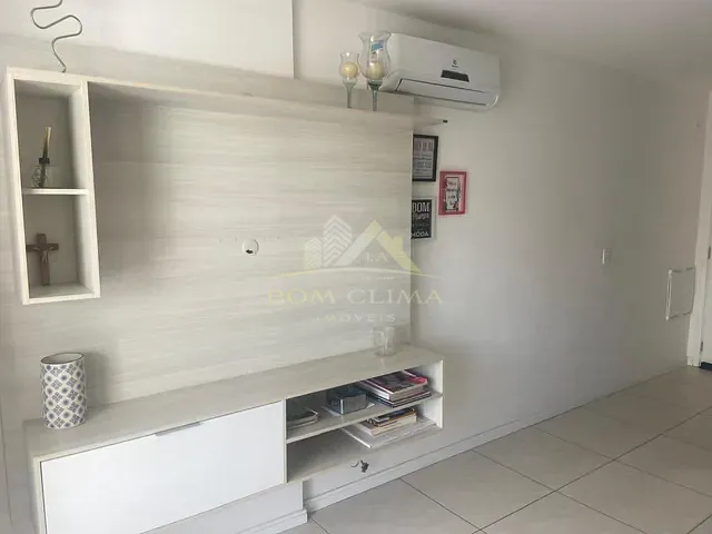 Apartamento 2 quartos e 1 banheiro, à venda, no bairro Granbery em Juiz de Fora