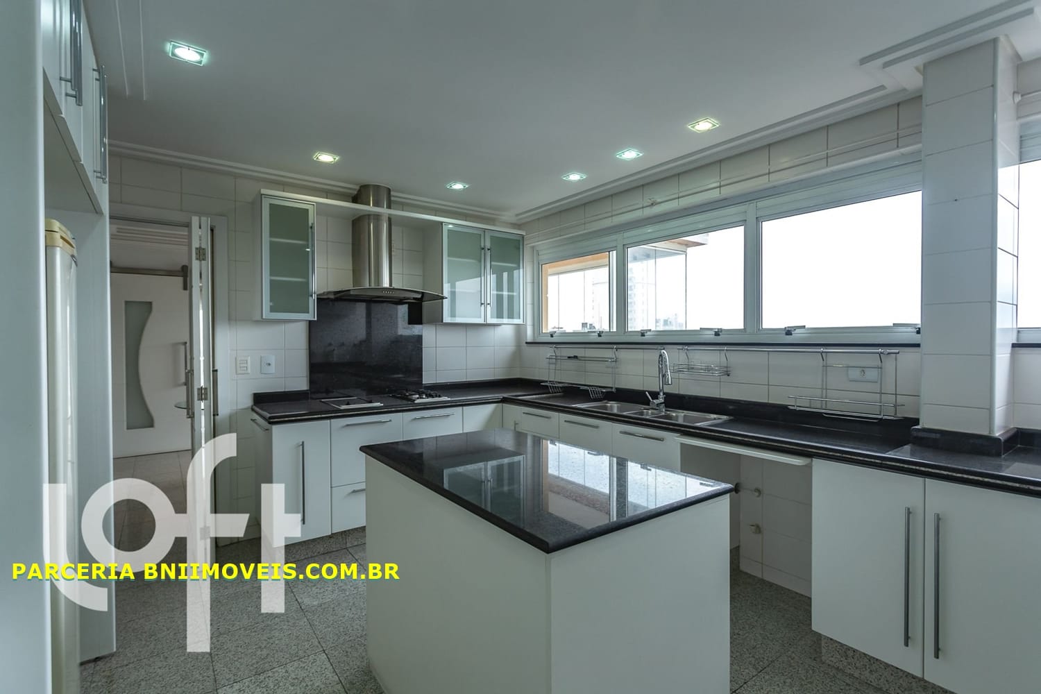 Apartamento, 3 quartos, 275 m² - Foto 9