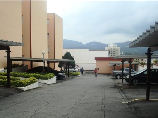Apartamento 2 quartos e 1 banheiro, à venda, no bairro Vila Lavínia em Mogi das Cruzes