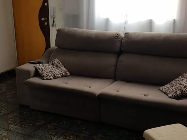 Apartamento 2 quartos e 1 banheiro, à venda, no bairro Vila Lavínia em Mogi das Cruzes