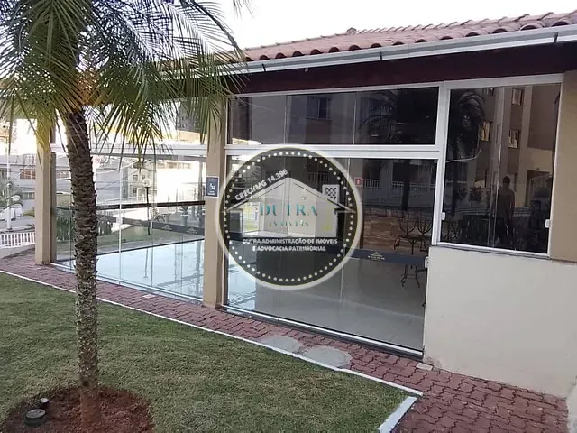 Apartamento 2 quartos e 2 banheiros, para alugar, no bairro Bandeirantes em Juiz de Fora