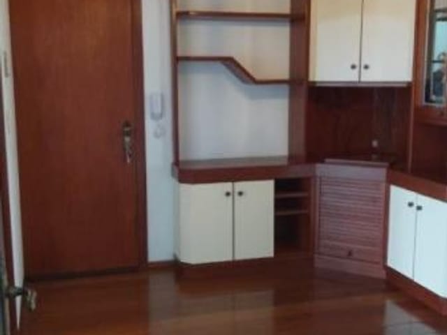 Apartamento 3 quartos e 2 banheiros, para alugar, no bairro Centro em Nova Prata