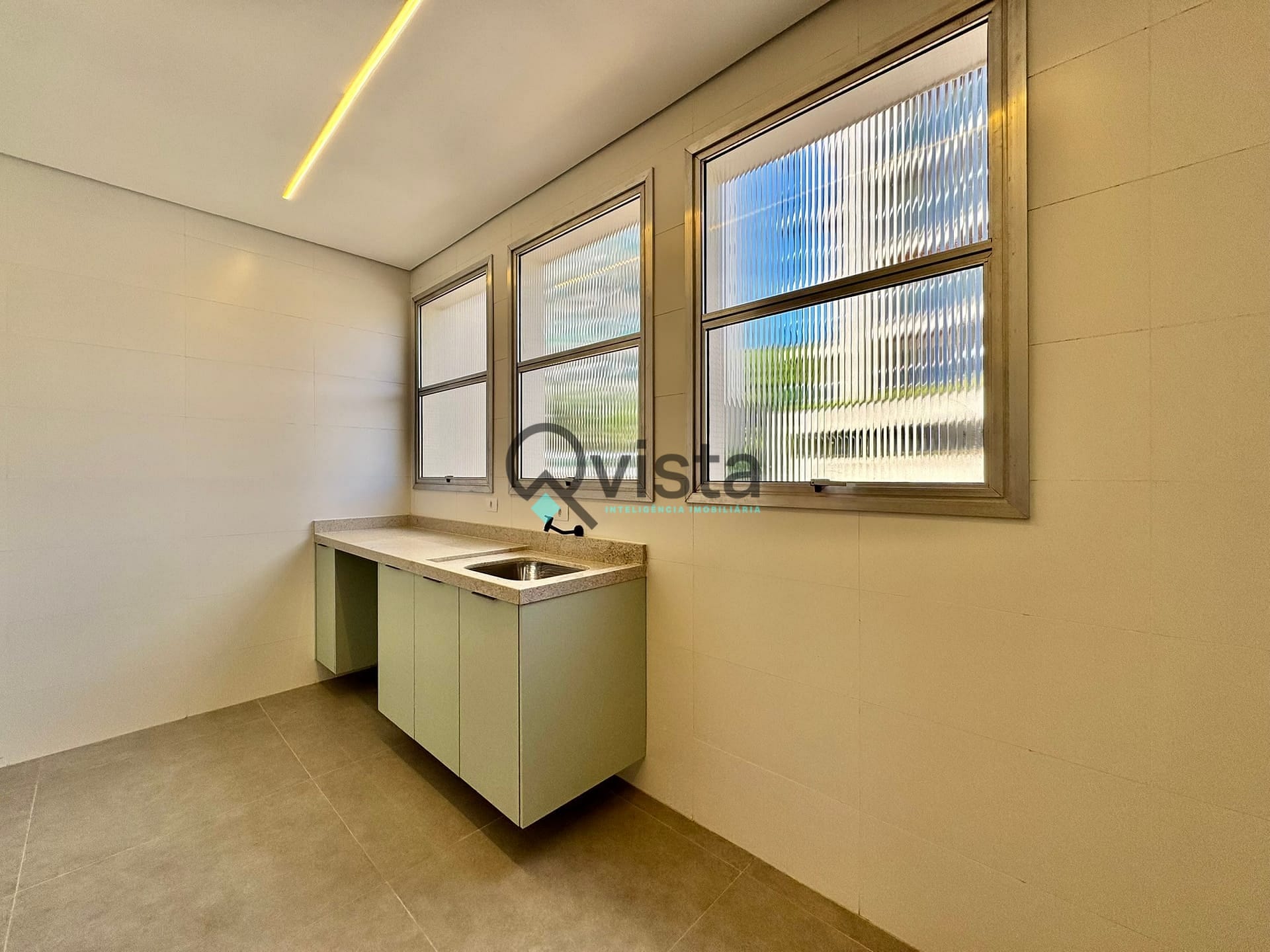 Apartamento à venda com 3 quartos, 150m² - Foto 43