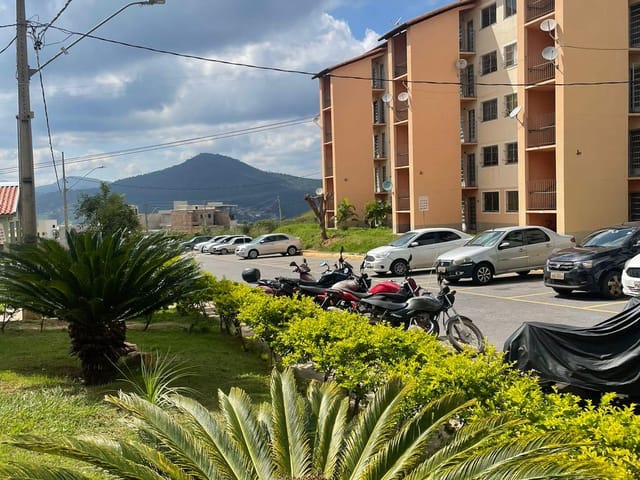 Apartamento 2 quartos e 1 banheiro, à venda, no bairro Vista do Sol em Belo Horizonte