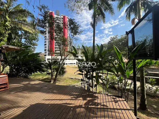 Apartamento com 196m² 4 quartos e 2 banheiros, à venda, no bairro Sessenta em Volta Redonda