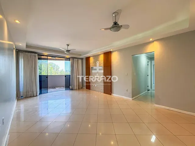 Apartamento com 196m² 4 quartos e 2 banheiros, à venda, no bairro Sessenta em Volta Redonda