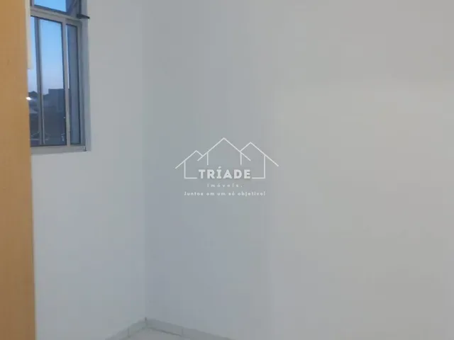 Apartamento com 75m² 3 quartos e 1 banheiro, à venda, no bairro Iguaçu em Araucária