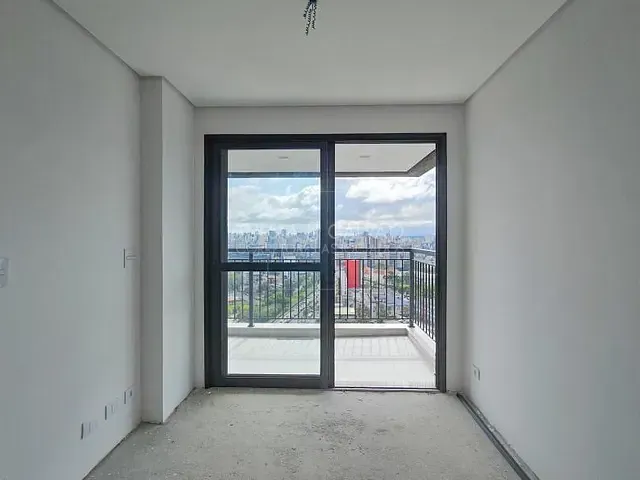 Apartamento com 61m² 2 quartos e 2 banheiros, à venda, no bairro Cristo Rei em Curitiba