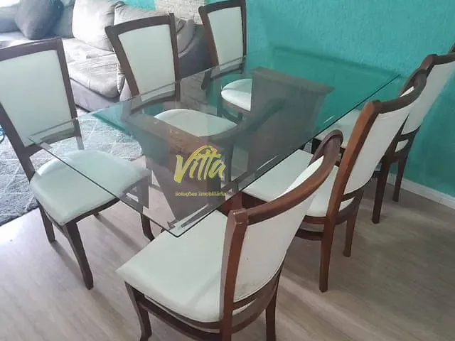 Apartamento 2 quartos e 1 banheiro, à venda, no bairro Sabiá em Araucária