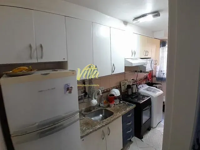 Apartamento 2 quartos e 1 banheiro, à venda, no bairro Sabiá em Araucária