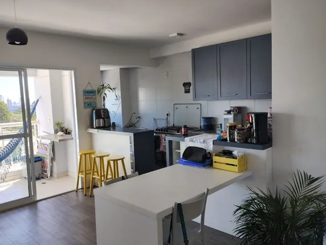 Apartamento 2 quartos e 2 banheiros, à venda, no bairro Vila Eldízia em Santo André