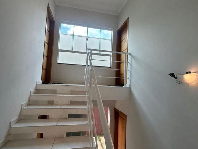 Apartamento 2 quartos e 1 banheiro, para alugar, no bairro Extremaville em Extrema