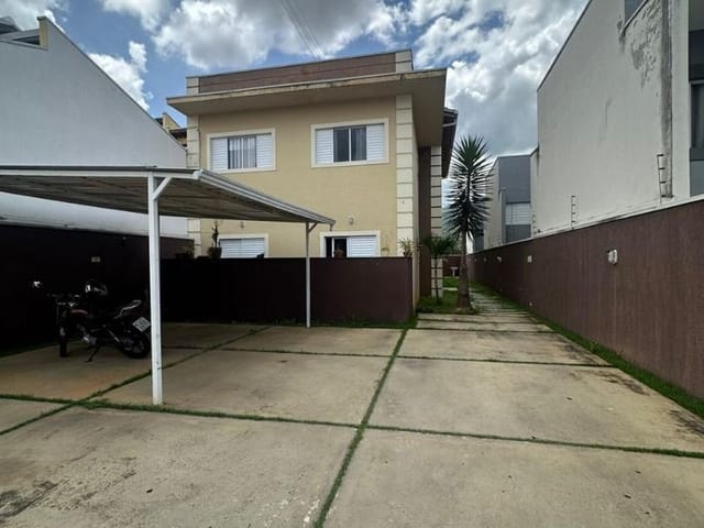 Apartamento 2 quartos e 1 banheiro, para alugar, no bairro Extremaville em Extrema