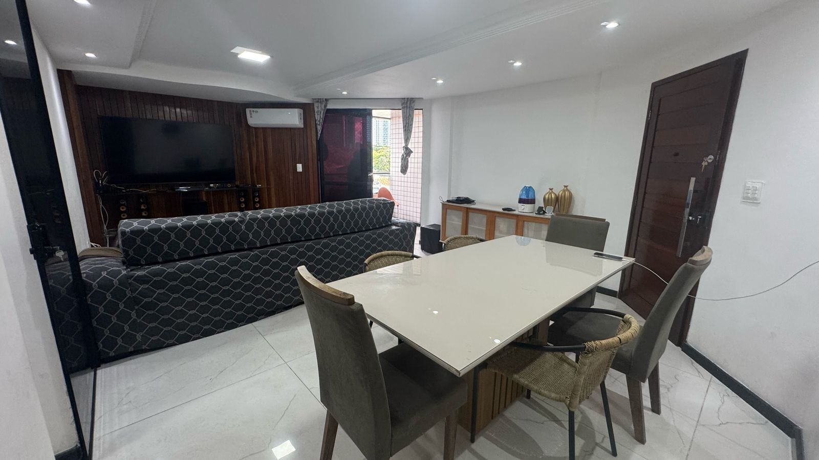 Apartamento à venda com 4 quartos, 112m² - Foto 1