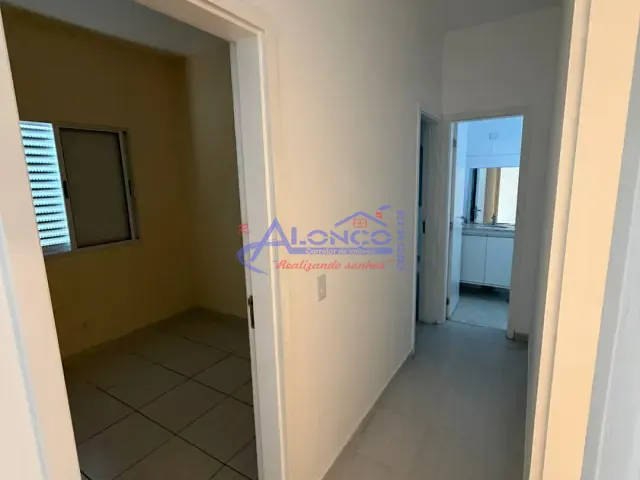 Apartamento 3 quartos e 1 banheiro, para alugar, no bairro Loteamento Villa Branca em Jacareí