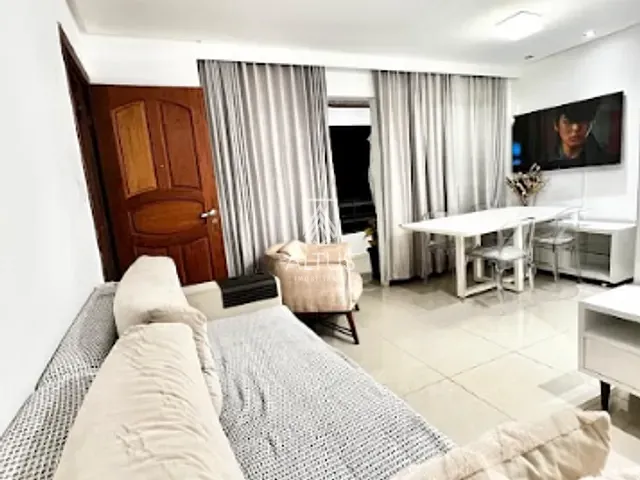 Apartamento 3 quartos e 1 banheiro, à venda, no bairro Imbuí em Salvador