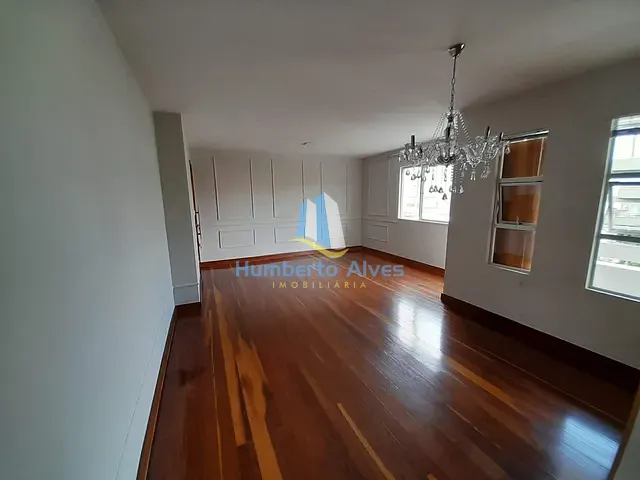 Apartamento com 131m² 3 quartos e 3 banheiros, à venda, no bairro Candeias em Vitória da Conquista
