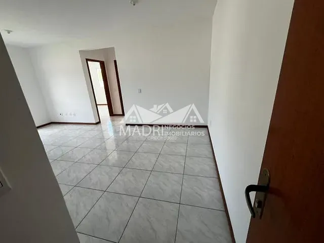 Apartamento 2 quartos e 1 banheiro, para alugar, no bairro São Sebastião em Palhoça
