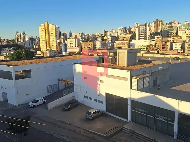 Apartamento 3 quartos e 2 banheiros, à venda, no bairro Nova Suiça em Belo Horizonte
