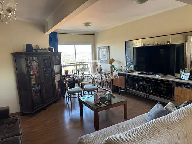 Apartamento 4 quartos e 3 banheiros, à venda, no bairro Jardim Nova Bragança em Bragança Paulista