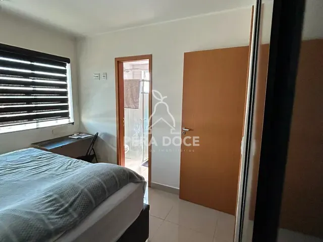 Apartamento 2 quartos e 2 banheiros, à venda ou para alugar, no bairro Olinda em Uberaba