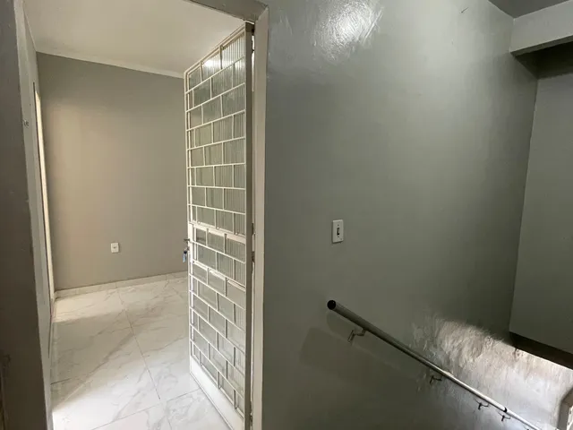 Apartamento 2 quartos e 12 banheiros, para alugar, no bairro Campo Grande em Rio de Janeiro