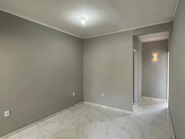 Apartamento 2 quartos e 12 banheiros, para alugar, no bairro Campo Grande em Rio de Janeiro