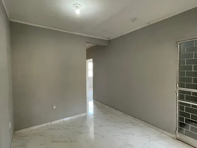 Apartamento 2 quartos e 12 banheiros, para alugar, no bairro Campo Grande em Rio de Janeiro
