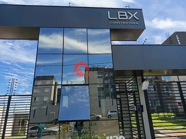 Apartamento 2 quartos e 1 banheiro, para alugar, no bairro Parque Tarumã em Maringá