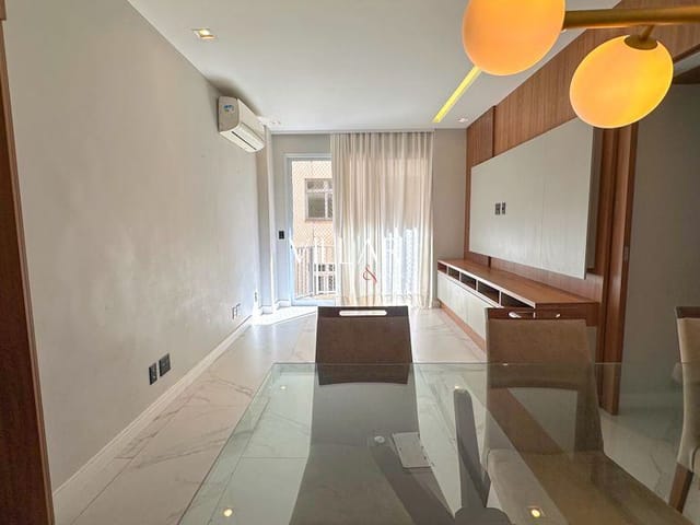 Apartamento com 95m² 3 quartos e 3 banheiros, à venda, no bairro Ipanema em Rio de Janeiro