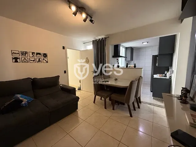 Apartamento 2 quartos e 1 banheiro, à venda, no bairro São Geraldo em Araxá
