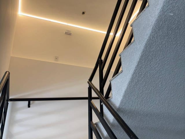 Apartamento 2 quartos e 2 banheiros, à venda, no bairro Utinga em Santo André