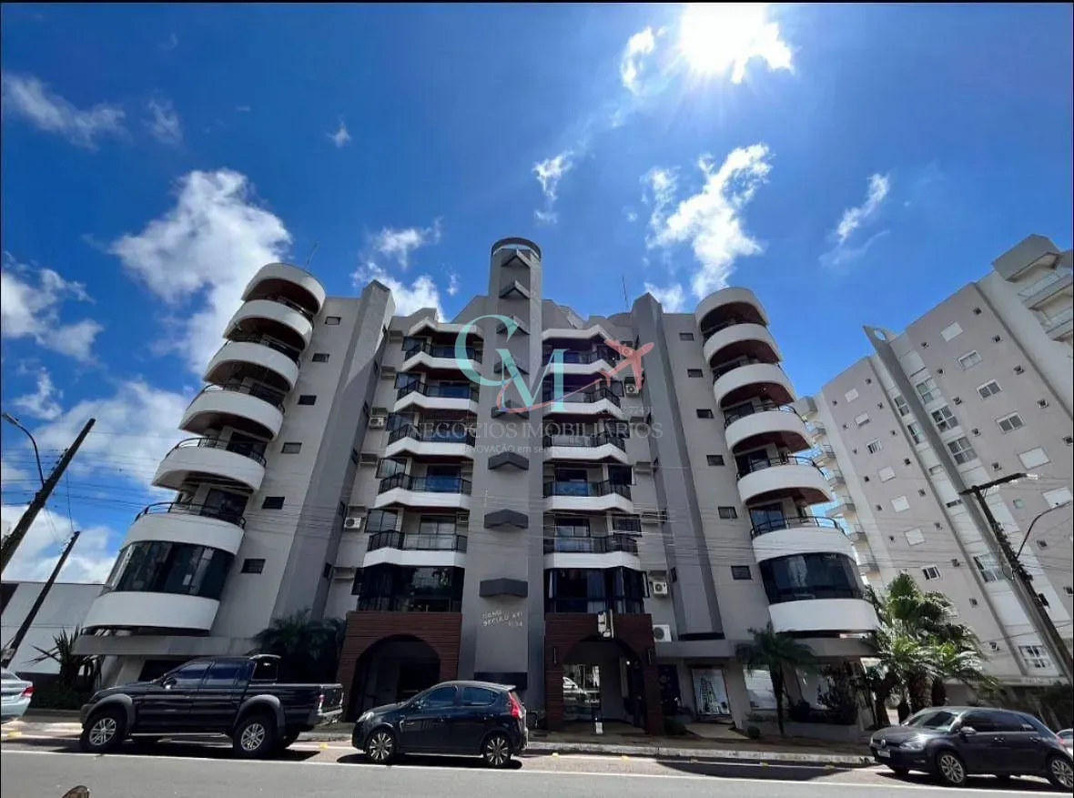 Apartamento, 3 quartos, 241 m² - Foto 2