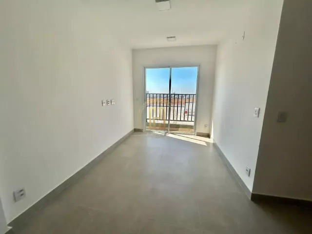 Apartamento 2 quartos e 1 banheiro, à venda, no bairro Jardim Califórnia em Nova Mutum