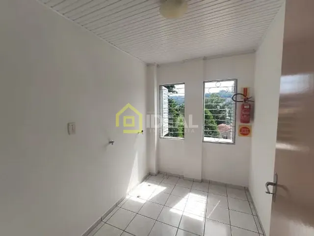 Apartamento 2 quartos e 1 banheiro, à venda, no bairro Vista Alegre em Concórdia