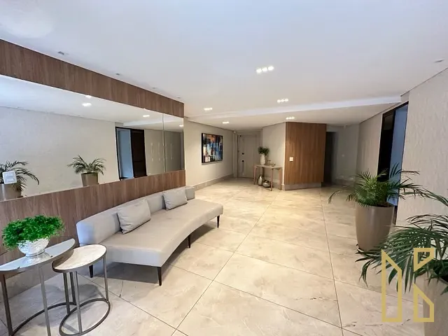 Apartamento 3 quartos e 4 banheiros, à venda, no bairro Centro em Londrina